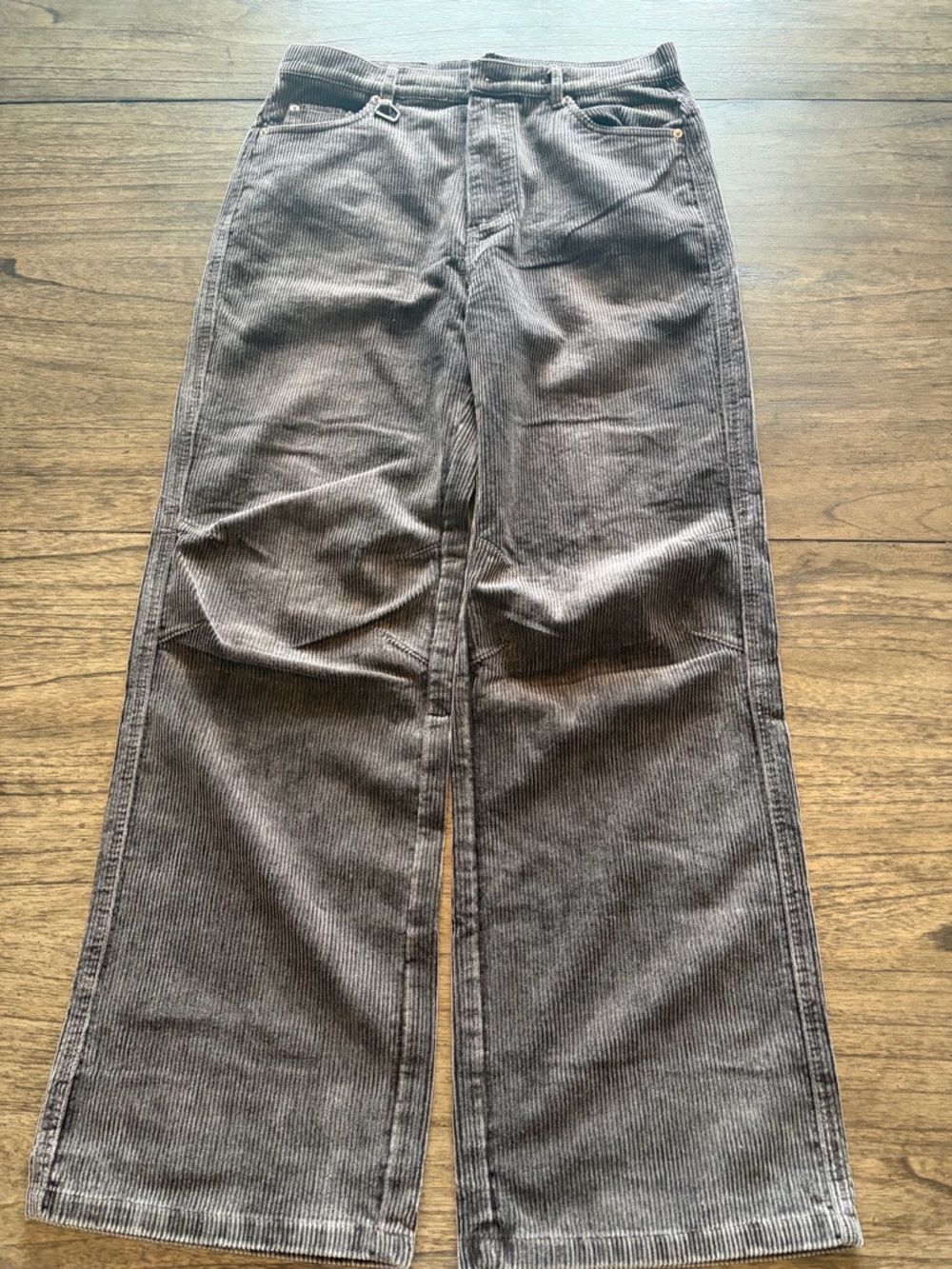 DITCH- Men's Wide-Leg Corduroy Jeans in Mocha Brown